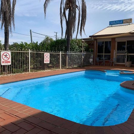 Charleville Motel 外观 照片