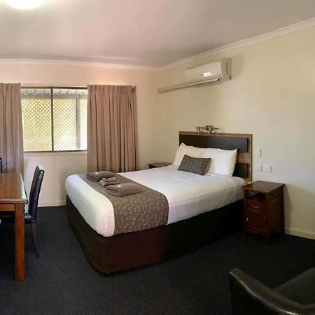 Charleville Motel 外观 照片